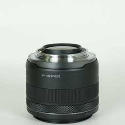 Canon RF35mm F1.8 MACRO IS STM