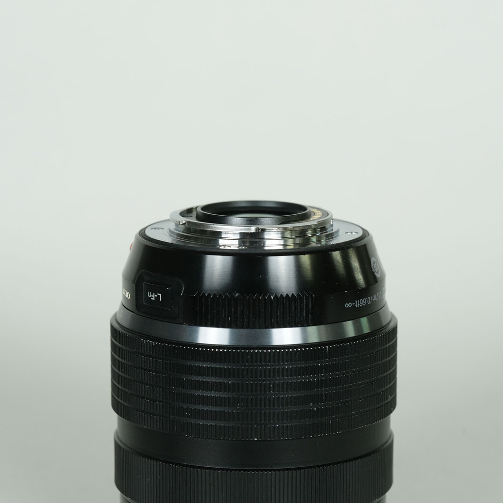 OLYMPUS M.ZUIKO DIGITAL ED 12-40mm F2.8 PRO