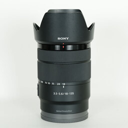 SONY E 18-135mm F3.5-5.6 OSS SEL18135