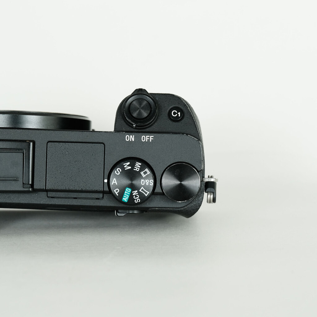 SONY α6400（ILCE-6400）