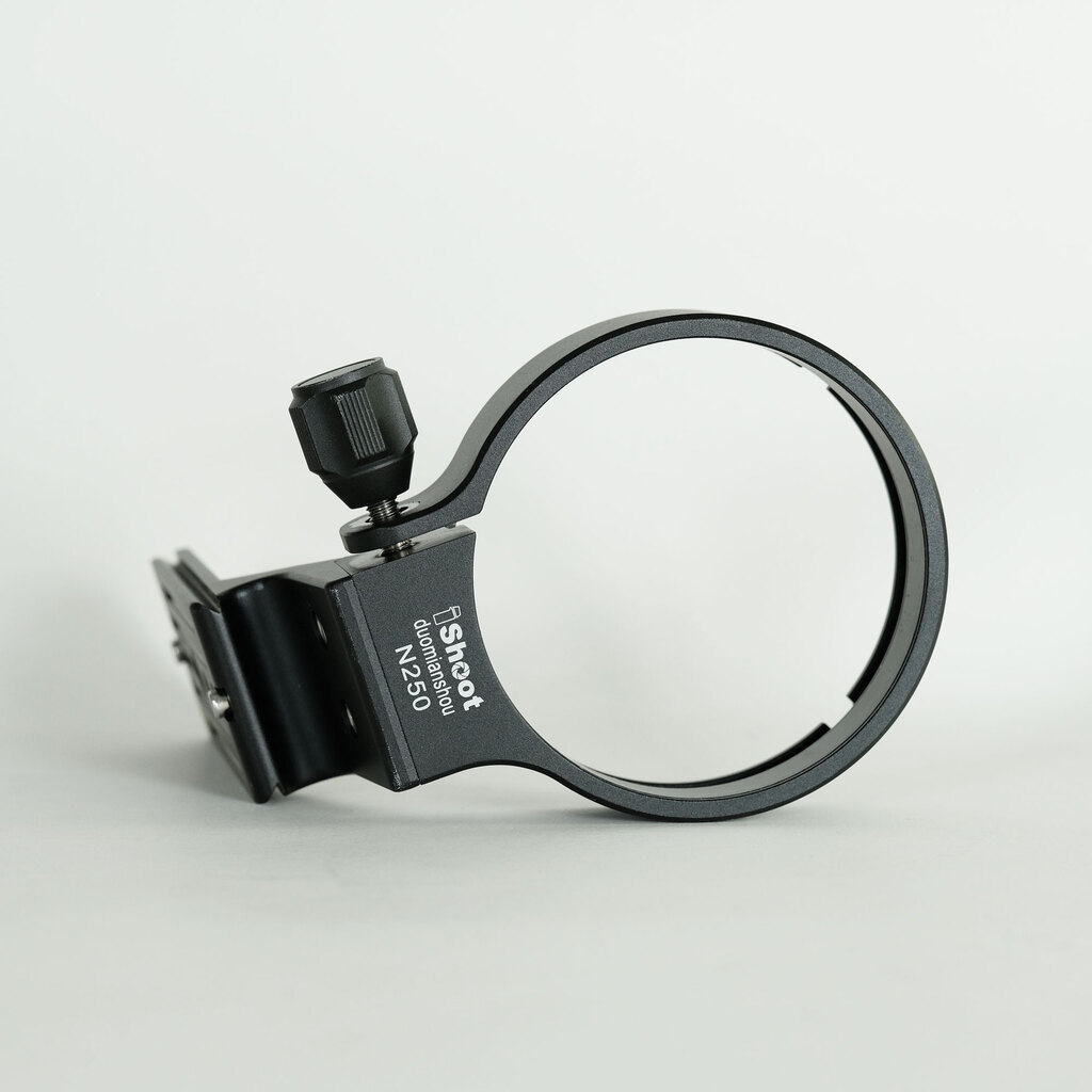 Nikon AF-S NIKKOR 200-500mm f/5.6E ED VR Nikon AF-S NIKKOR 200-500mm f/5.6E ED VR