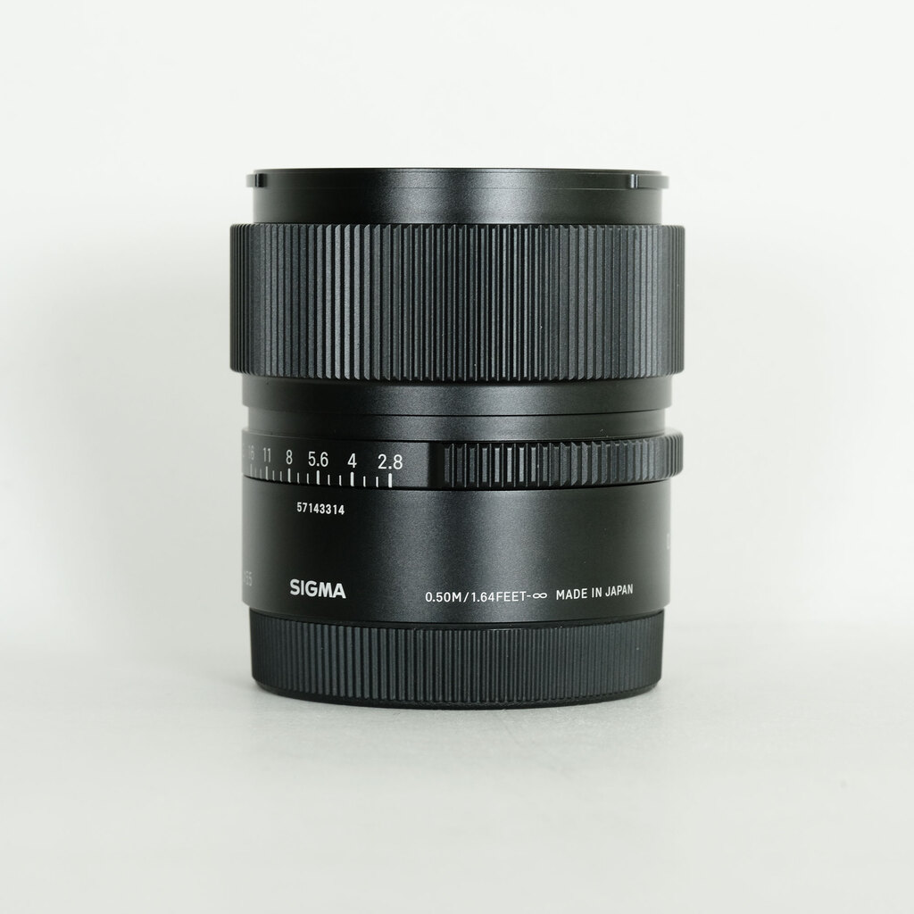 SIGMA 90mm F2.8 DG DN｜Contemporary [ソニーE用]