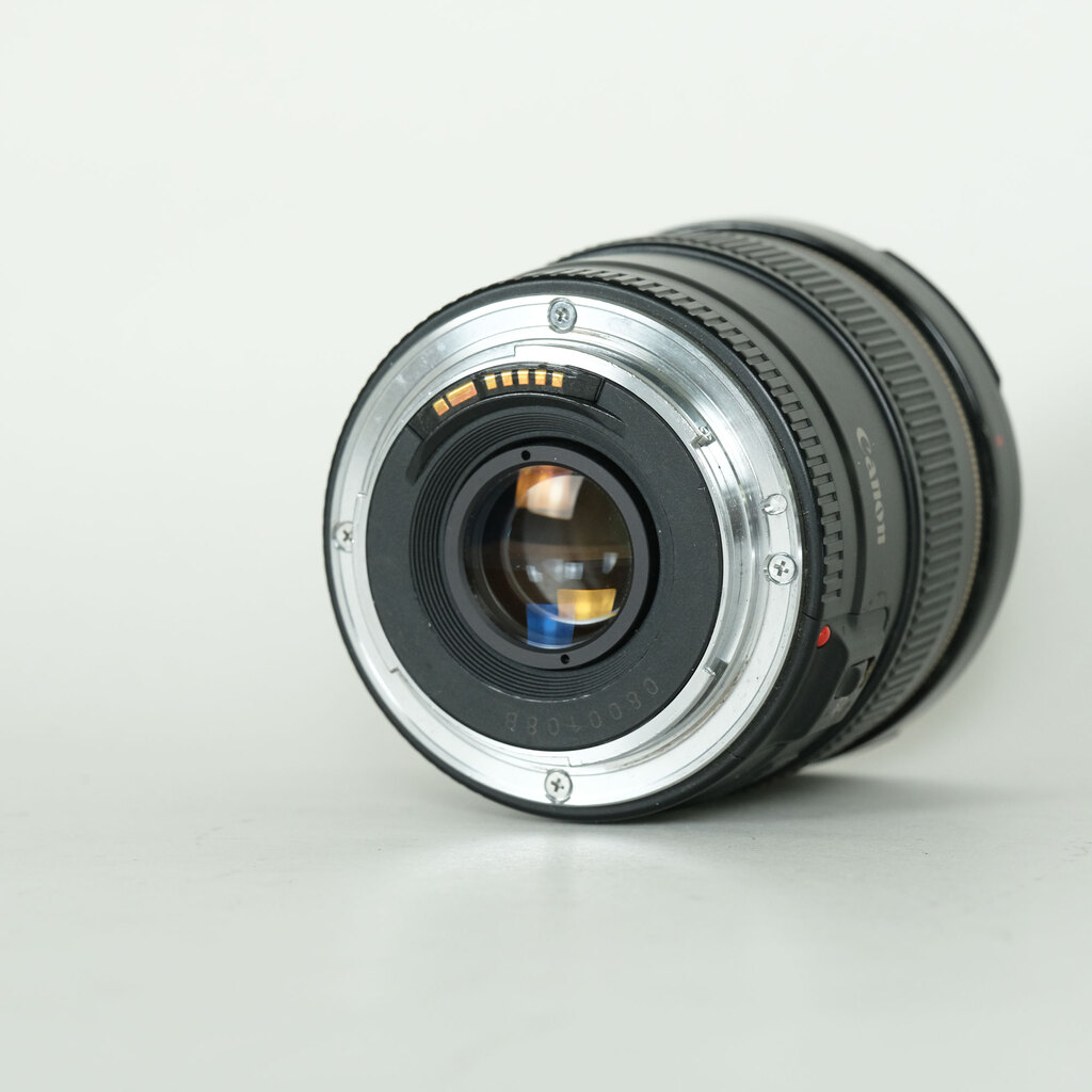 Canon EF20mm F2.8 USM