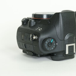 SONY α77IIボディ ILCA-77M2 SONY α77IIボディ ILCA-77M2