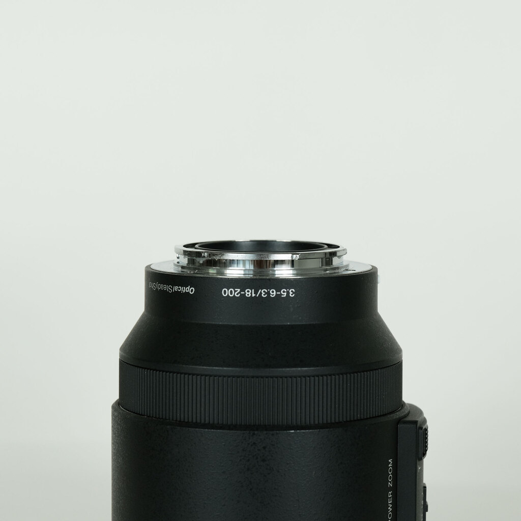 SONY E PZ 18-200mm F3.5-6.3 OSS SELP18200