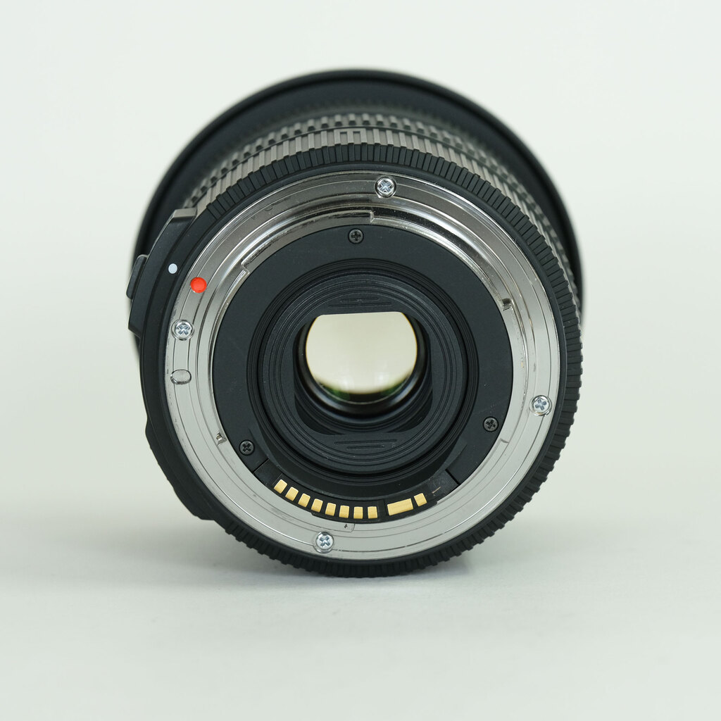 SIGMA 10-20mm F3.5 EX DC HSM (キヤノンEF用)