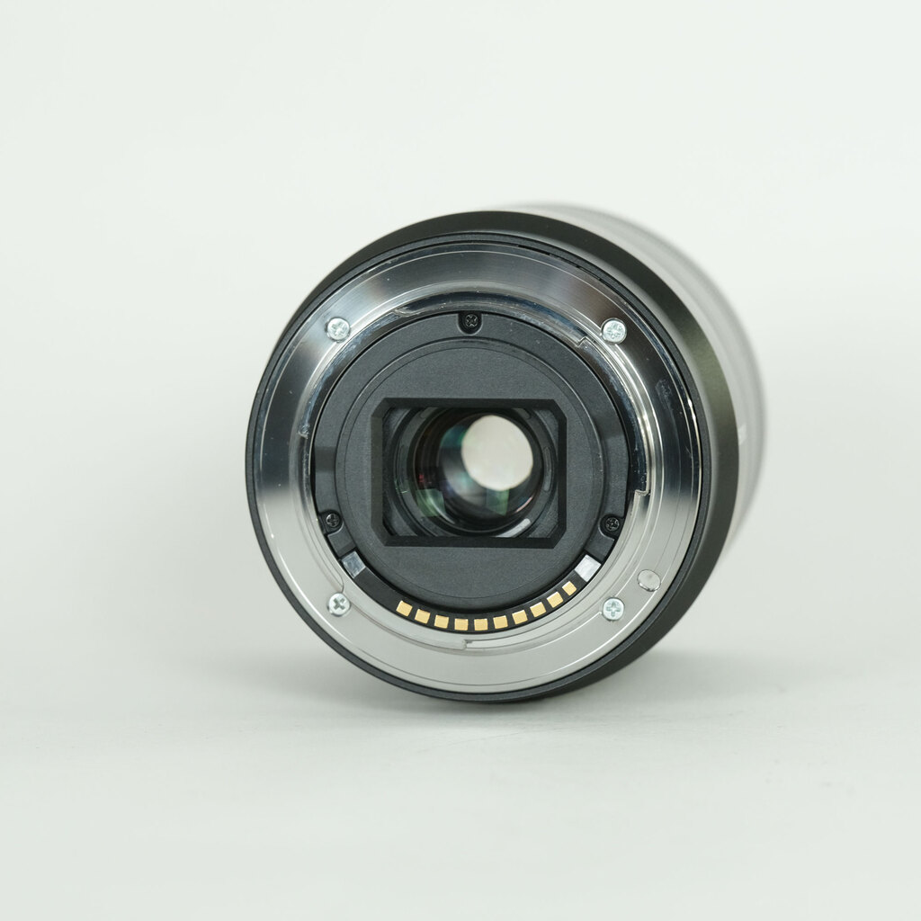 SONY Vario-Tessar T＊ E 16-70mm F4 ZA OSS SEL1670Z