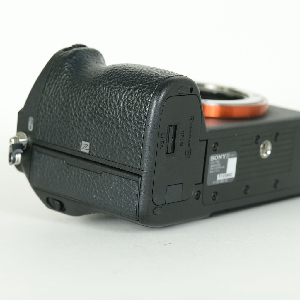 SONY α7 III（ILCE-7M3）