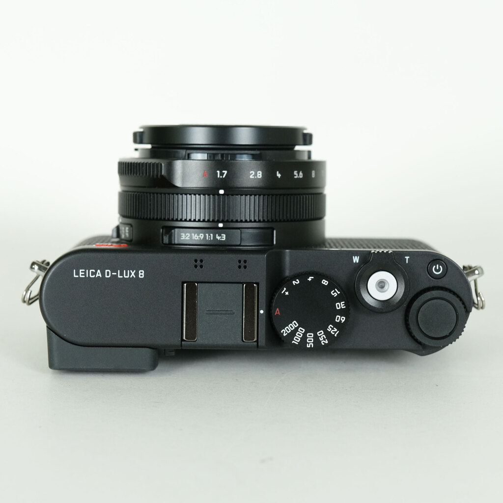 Leica D-LUX8