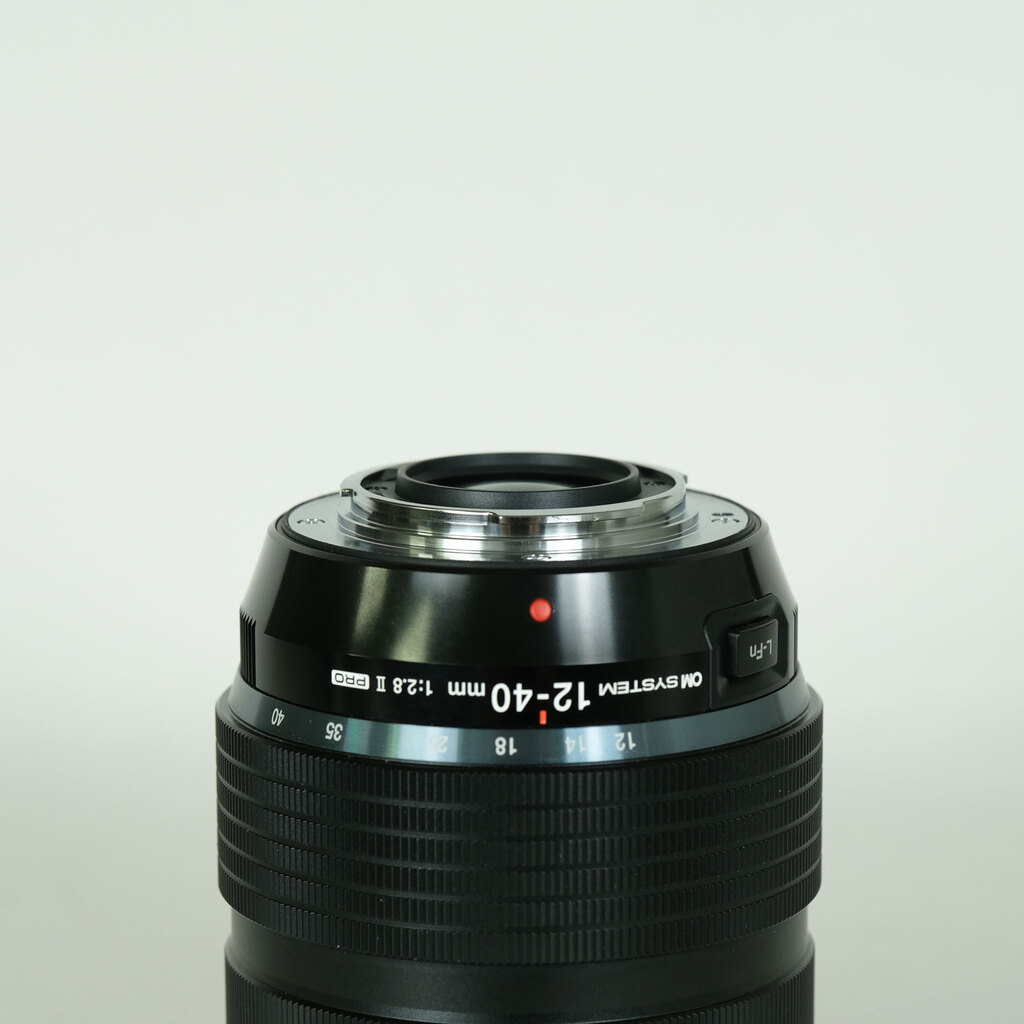 OLYMPUS M.ZUIKO DIGITAL ED 12-40mm F2.8 PRO II