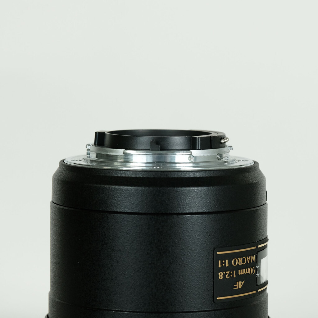 TAMRON SP 90mm F2.8 Di Macro 1:1/Model 272ENII(ニコンF用モーター内蔵)