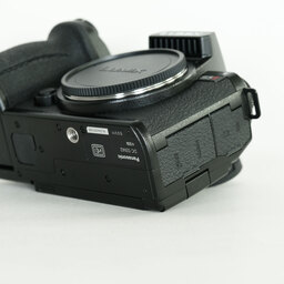 Panasonic LUMIX S5II DC-S5M2