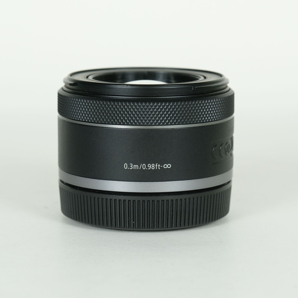 【中古品】キヤノン RF50mmF1.8STM Canon RF50mm F1.8 STMの出品 | ONE SCENE（ワンシーン）