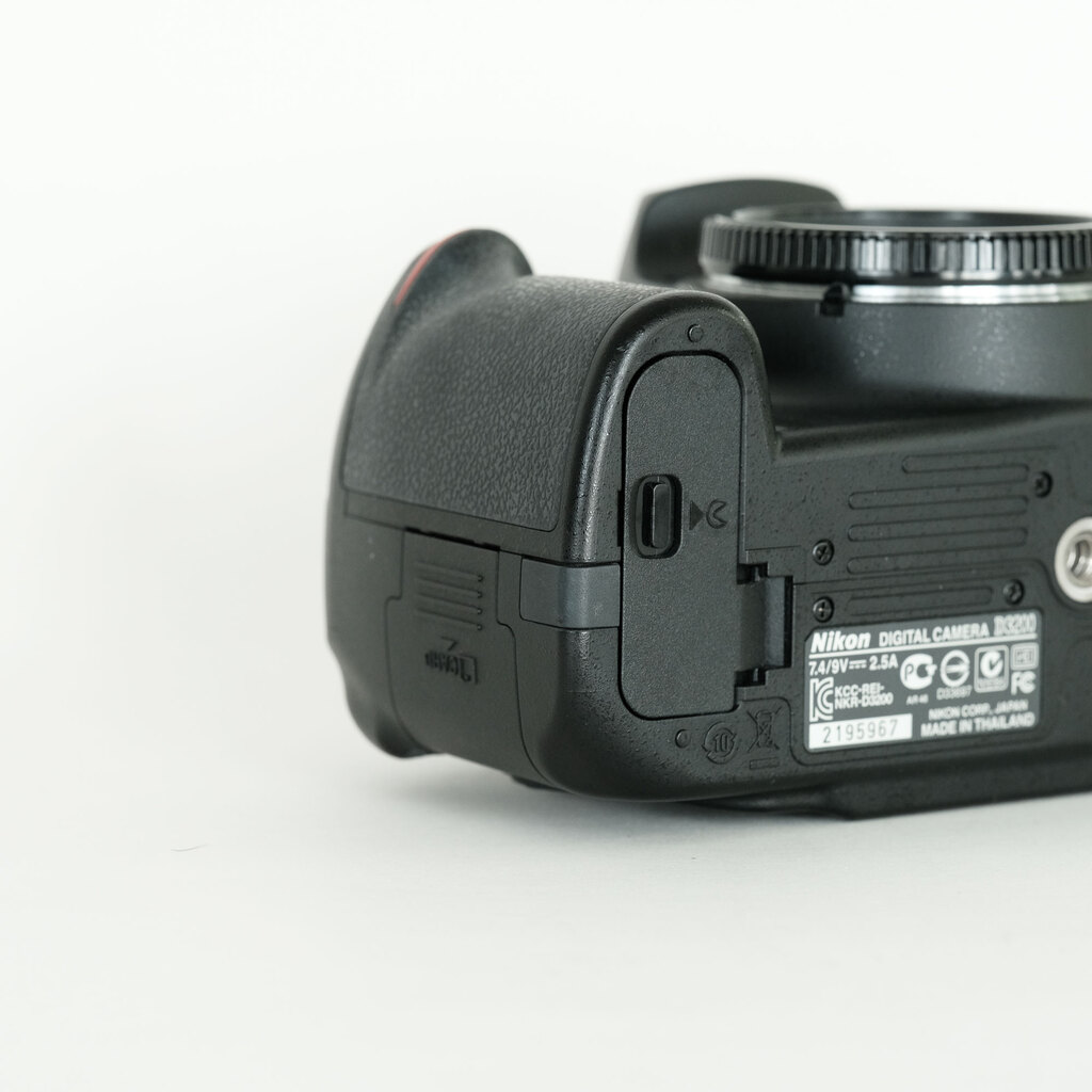 Nikon D3200ボディ ブラック