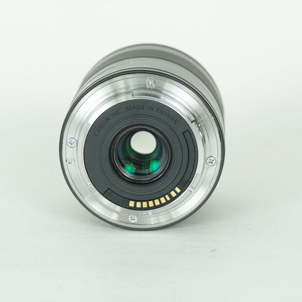 Canon EF-M18-55mm F3.5-5.6 IS STMの出品 | ONE SCENE（ワンシーン）