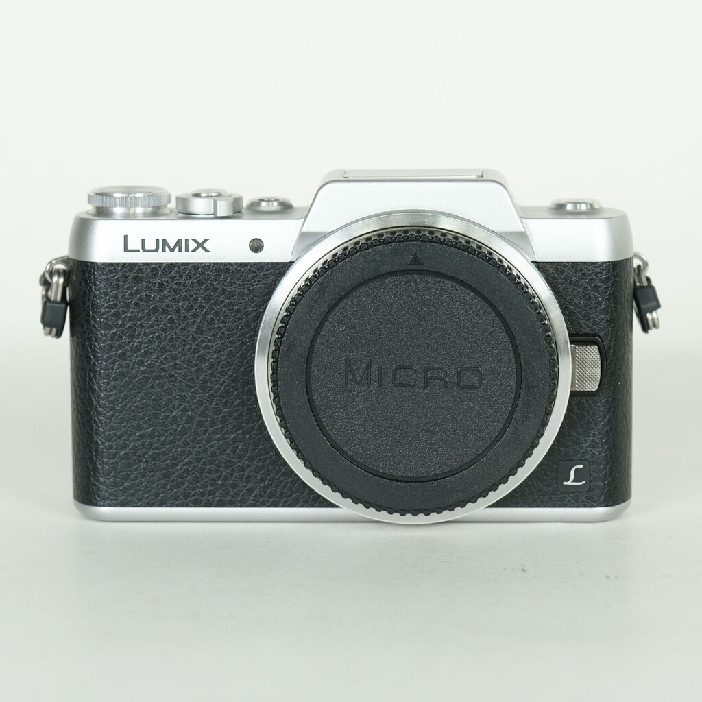 LUMIX Panasonic パナソニック DMC-GF7 ボディ シルバー Panasonic LUMIX DMC-GF7 ボディ シルバーの出品 | ONE SCENE（ワン