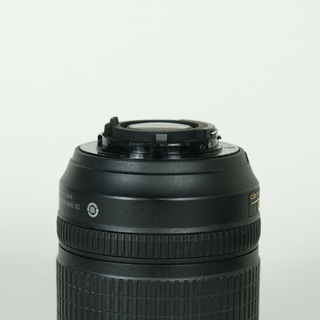 Nikon AF-S DX NIKKOR 18-105mm F3.5-5.6G ED VRの出品 | ONE SCENE