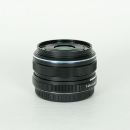 OLYMPUS M.ZUIKO DIGITAL 17mm F1.8