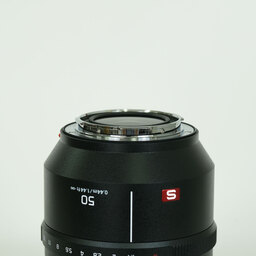 Panasonic LUMIX S PRO 50mm F1.4
