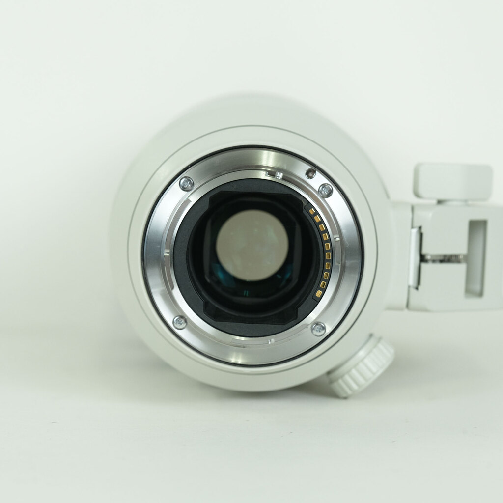 SONY FE 70-200mm F2.8 GM OSS II SEL70200GM2 SONY FE 70-200mm F2.8 GM OSS II SEL70200GM2