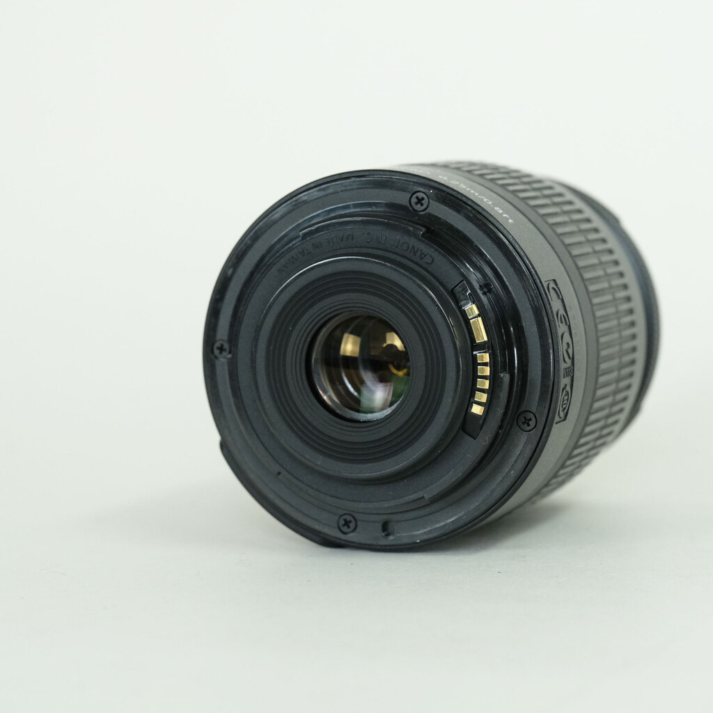 Canon EF-S18-55mm F3.5-5.6 IS II Canon EF-S18-55mm F3.5-5.6 IS II