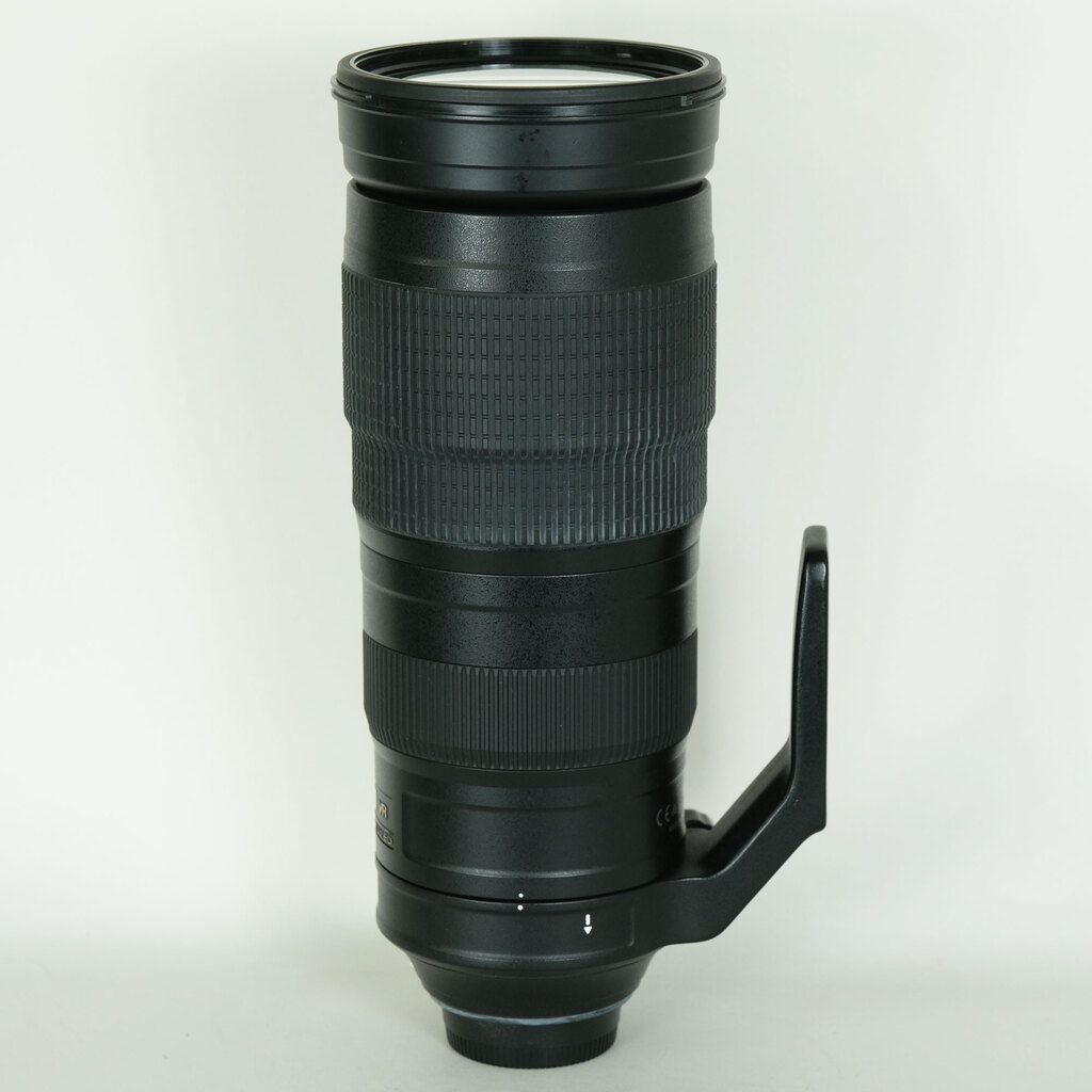 Nikon AF-S NIKKOR 200-500mm f/5.6E ED VR