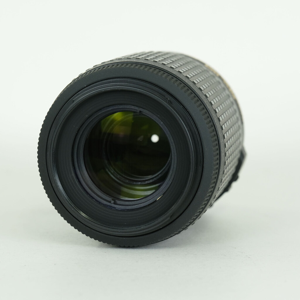 Nikon AF-S DX VR Zoom-Nikkor 55-200mm F4-5.6G IF-ED