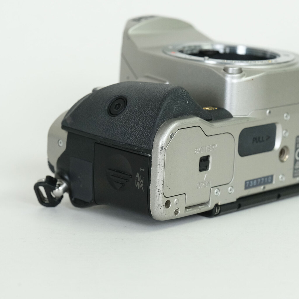 PENTAX KP ボディ シルバー