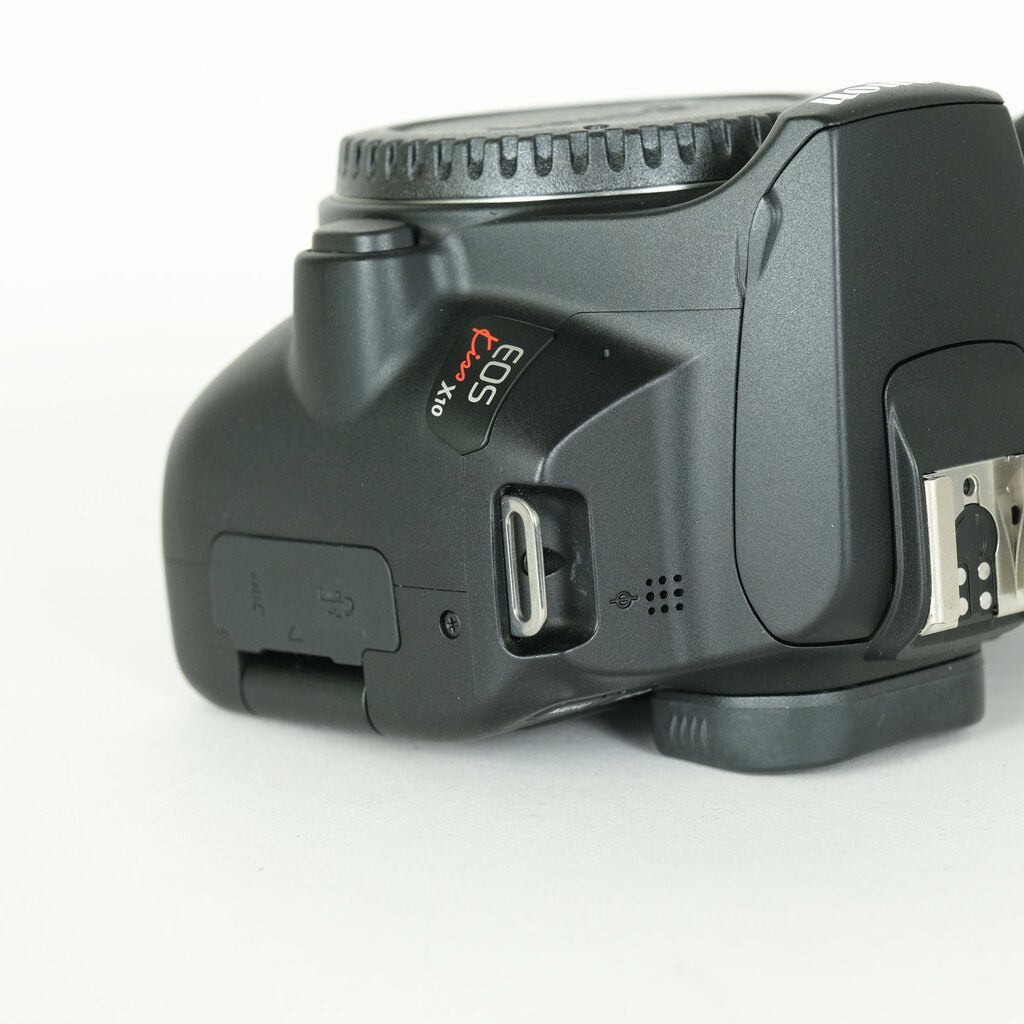 Canon EOS Kiss X10 Canon EOS Kiss X10