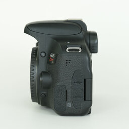 Canon EOS Kiss X9i