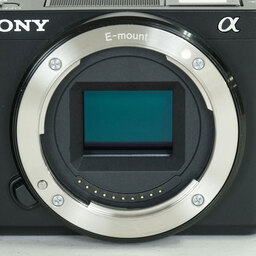 SONY VLOGCAM ZV-E10