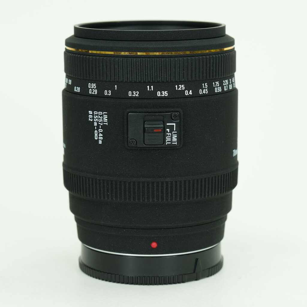 SIGMA 70mm F2.8 EX DG MACRO [ソニーA用]