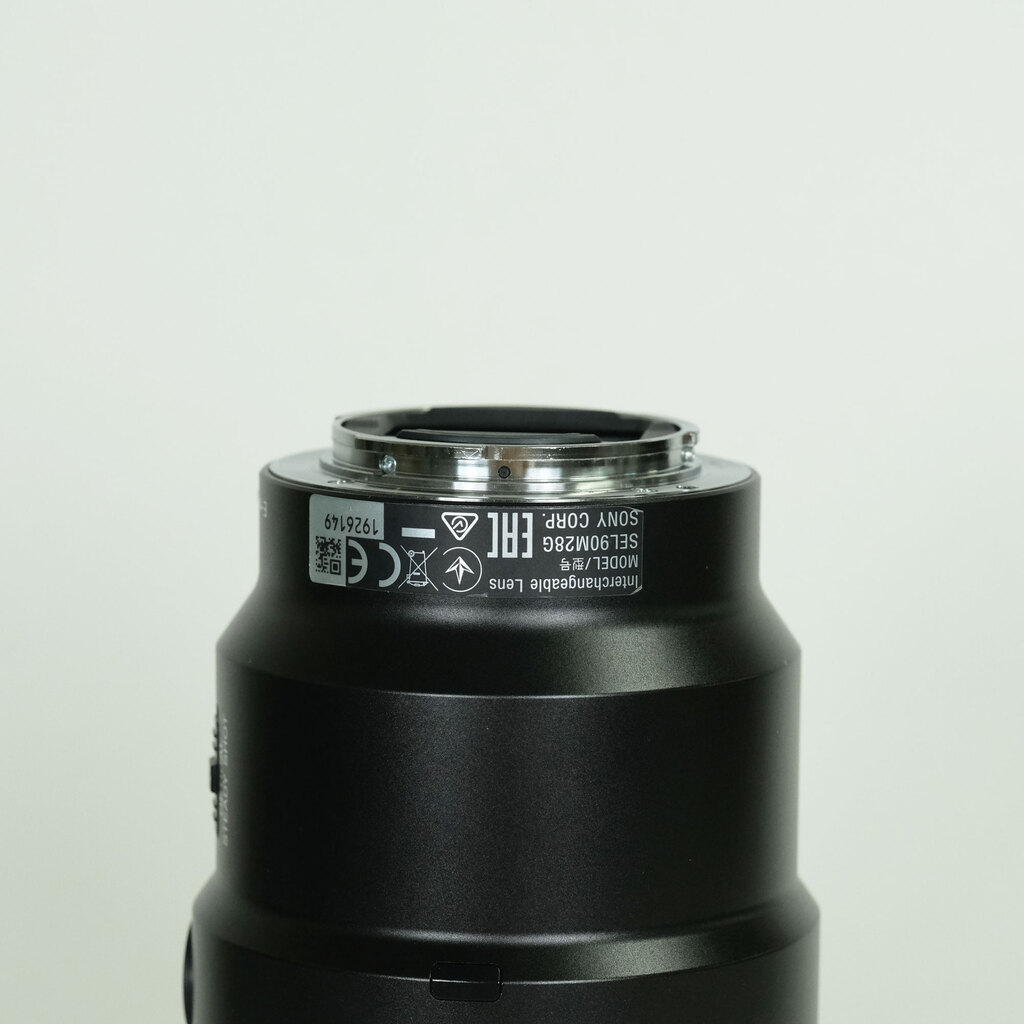 SONY FE 90mm F2.8 Macro G OSS SEL90M28G SONY FE 90mm F2.8 Macro G OSS SEL90M28G