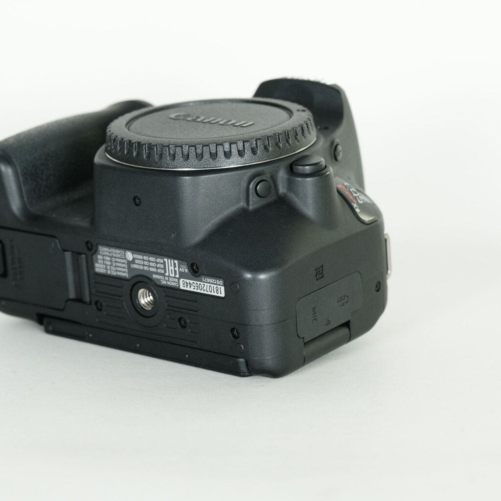 Canon EOS Kiss X9 Canon EOS Kiss X9