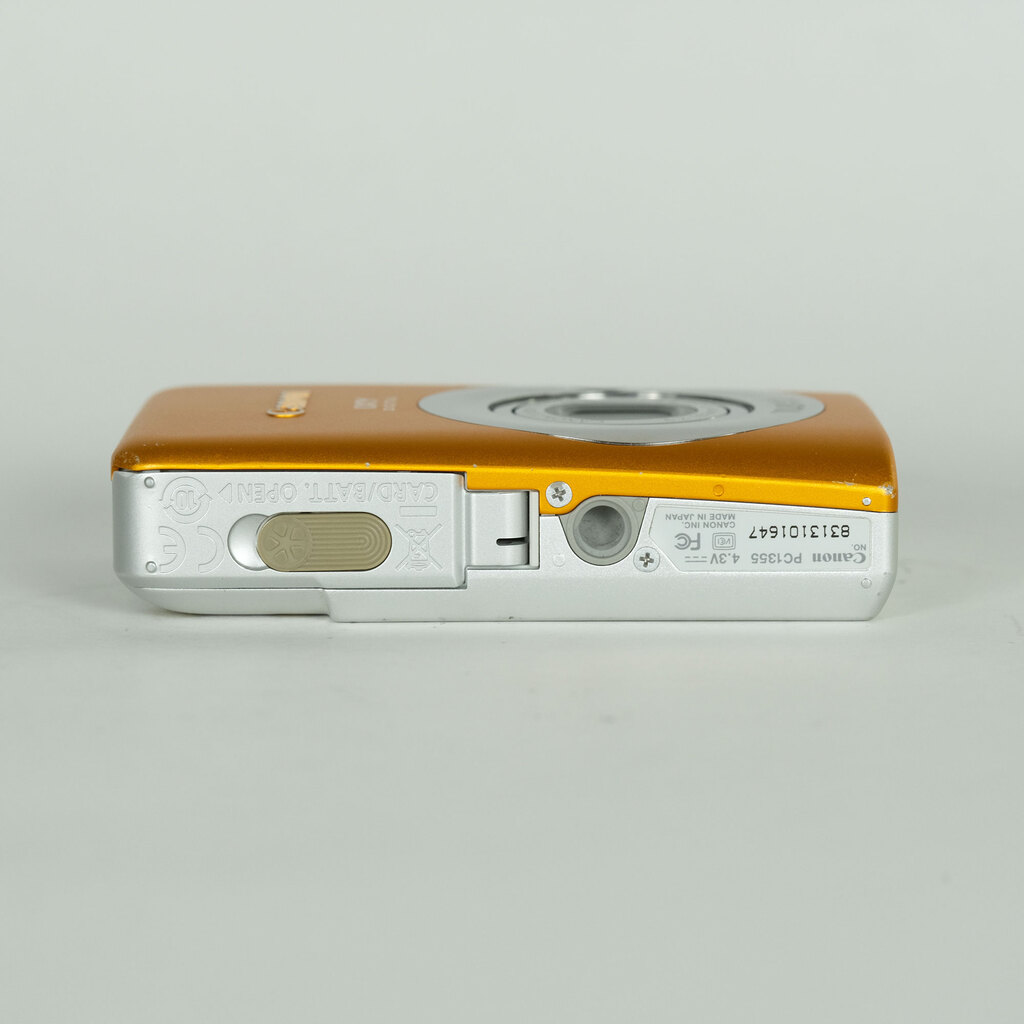 Canon IXY DIGITAL 110IS オレンジ