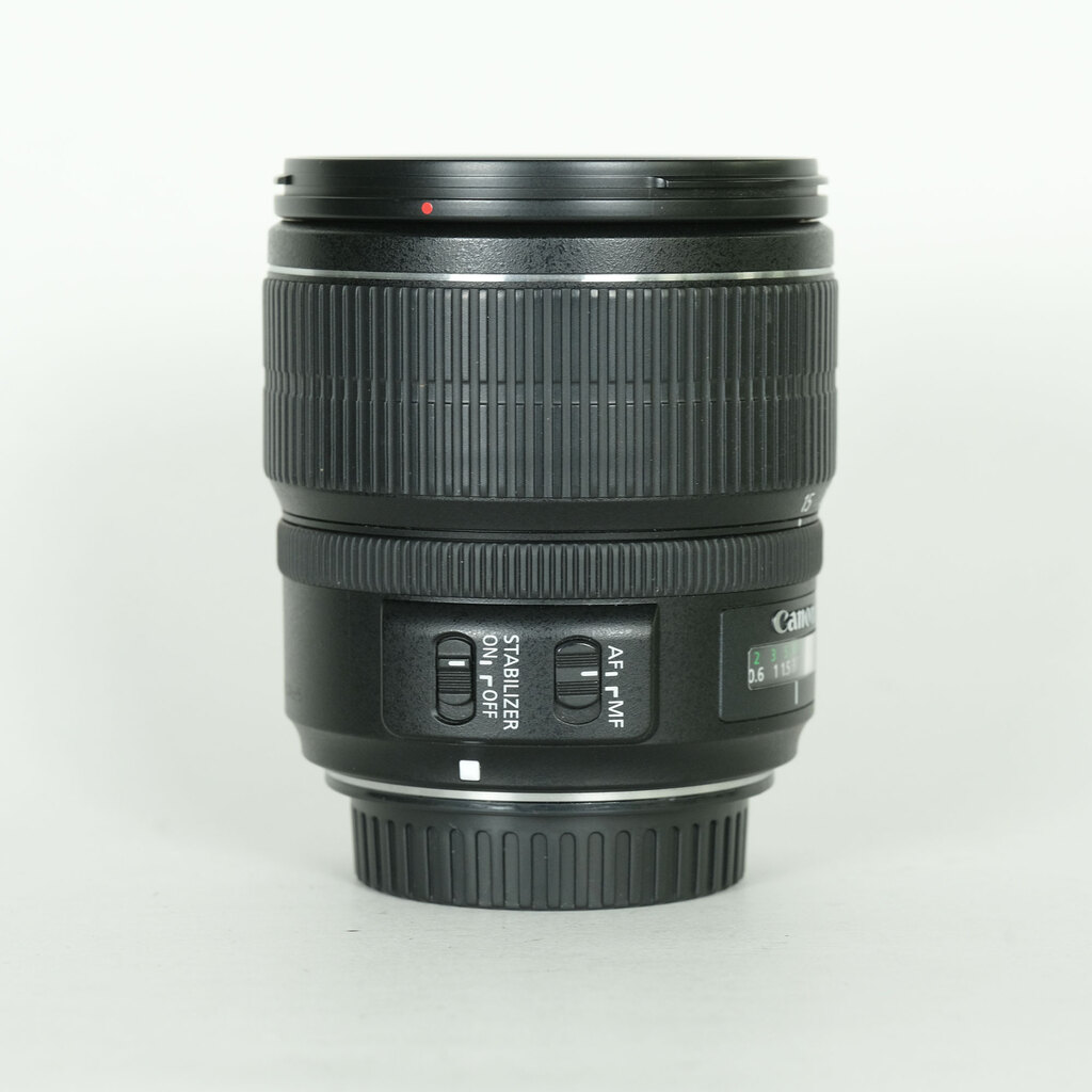 Canon EF-S15-85mm F3.5-5.6 IS USM