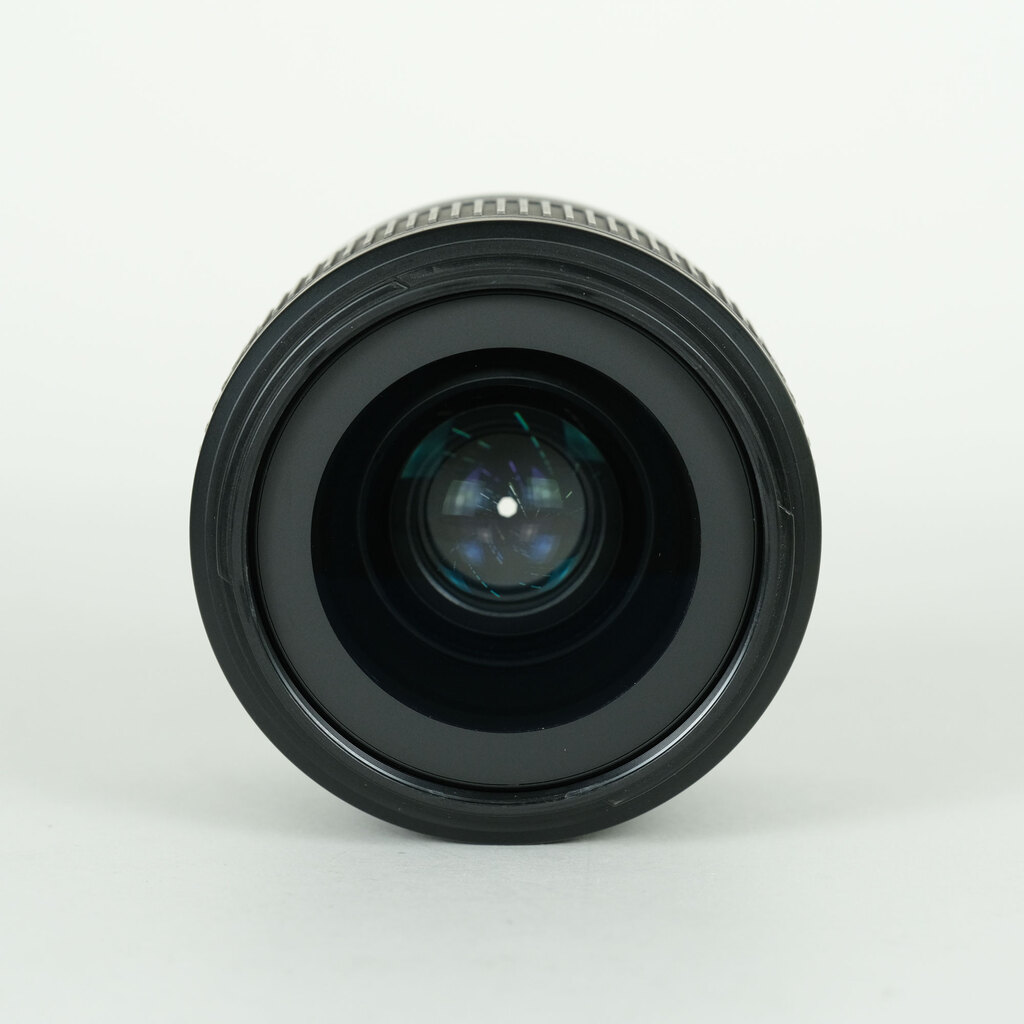 Nikon AF-S NIKKOR 35mm f/1.8G ED Nikon AF-S NIKKOR 35mm f/1.8G ED