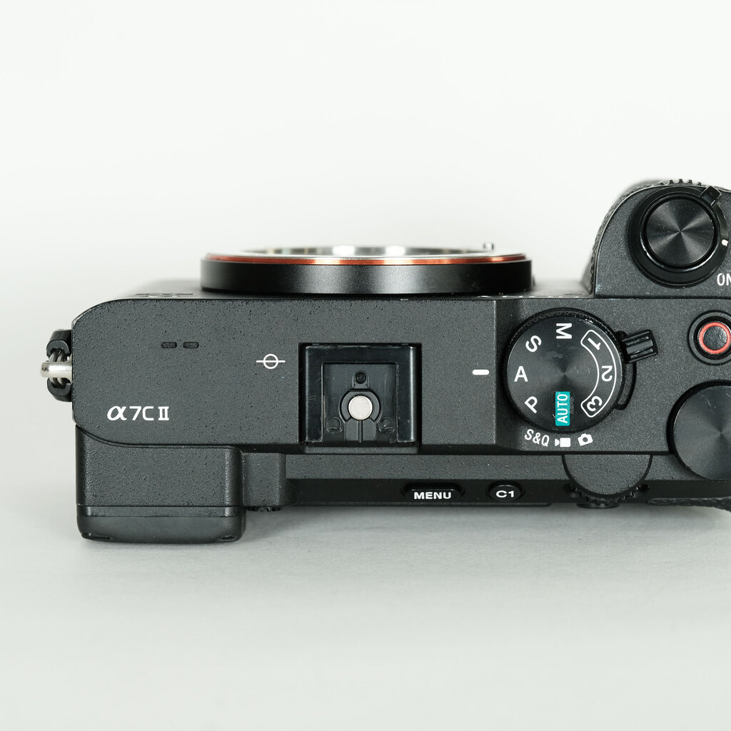 SONY α7C II(ILCE-7CM2) SONY α7C II(ILCE-7CM2)