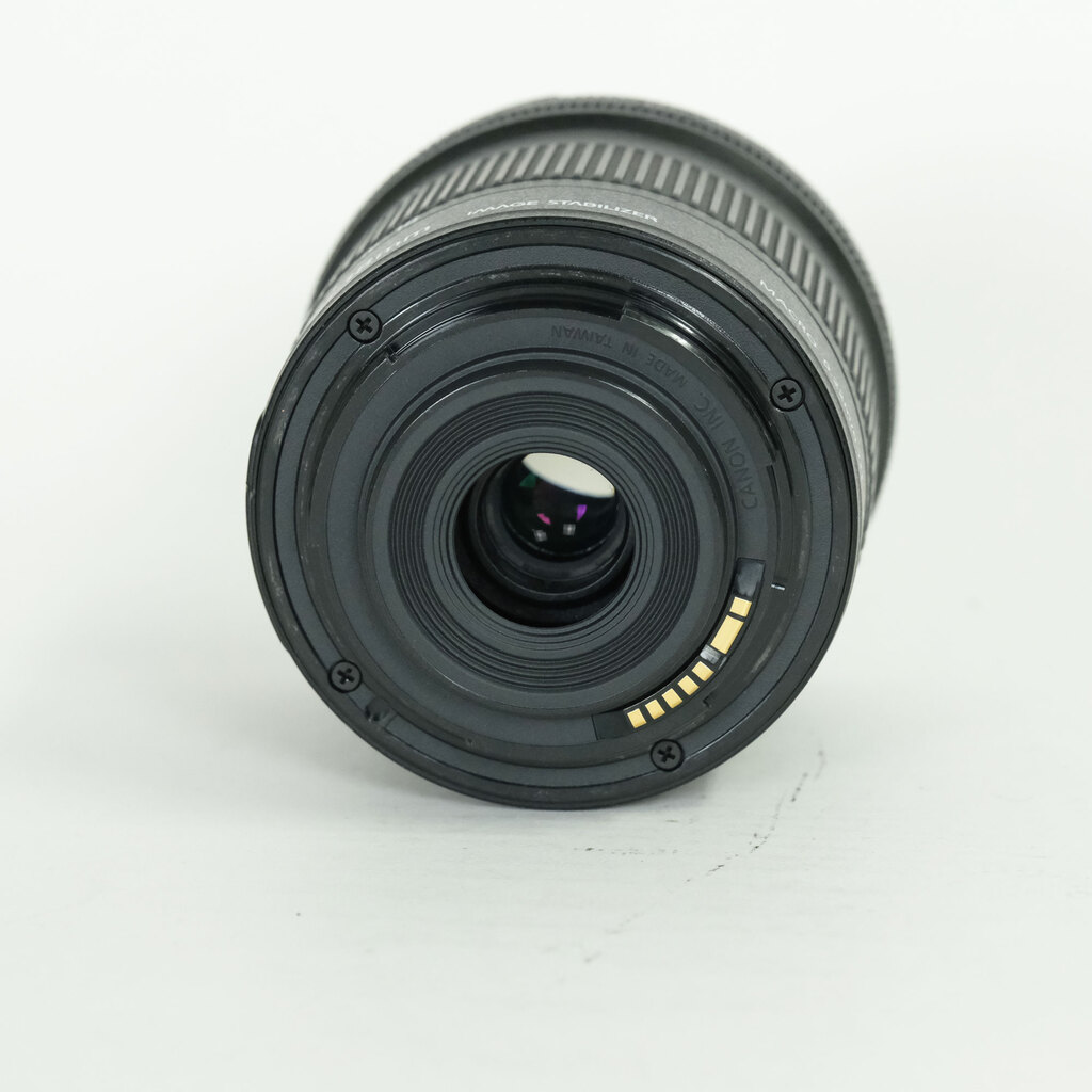 Canon EF-S10-18mm F4.5-5.6 IS STM