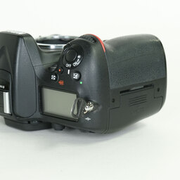 Nikon D7100