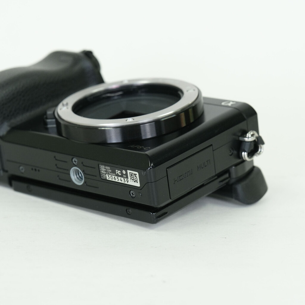 SONY α6000(ILCE-6000) SONY α6000(ILCE-6000)