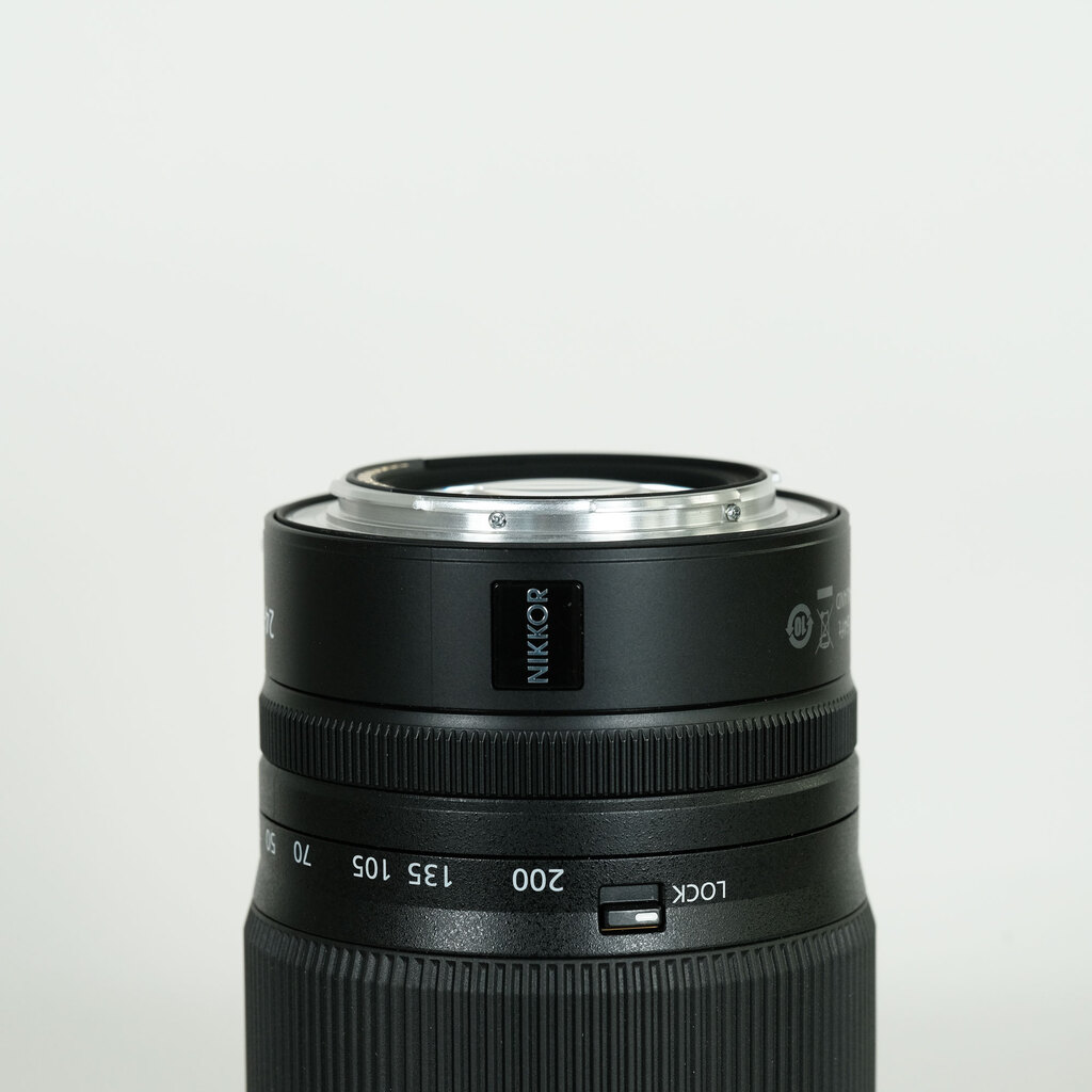 Nikon NIKKOR Z 24-200mm f/4-6.3 VR Nikon NIKKOR Z 24-200mm f/4-6.3 VR