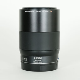 Carl Zeiss Touit 50mm F2.8 マクロ（ソニーE用）
