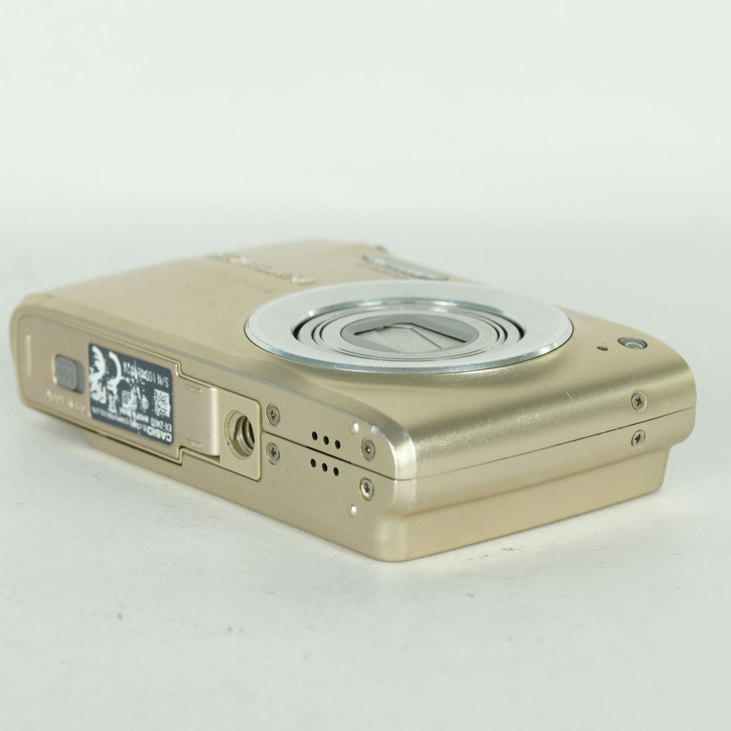 EXILIM ゴールド デジタルカメラ 本体 CASIO EXILIM EX-Z400GD ゴールドの出品 | ONE SCENE（ワンシーン）