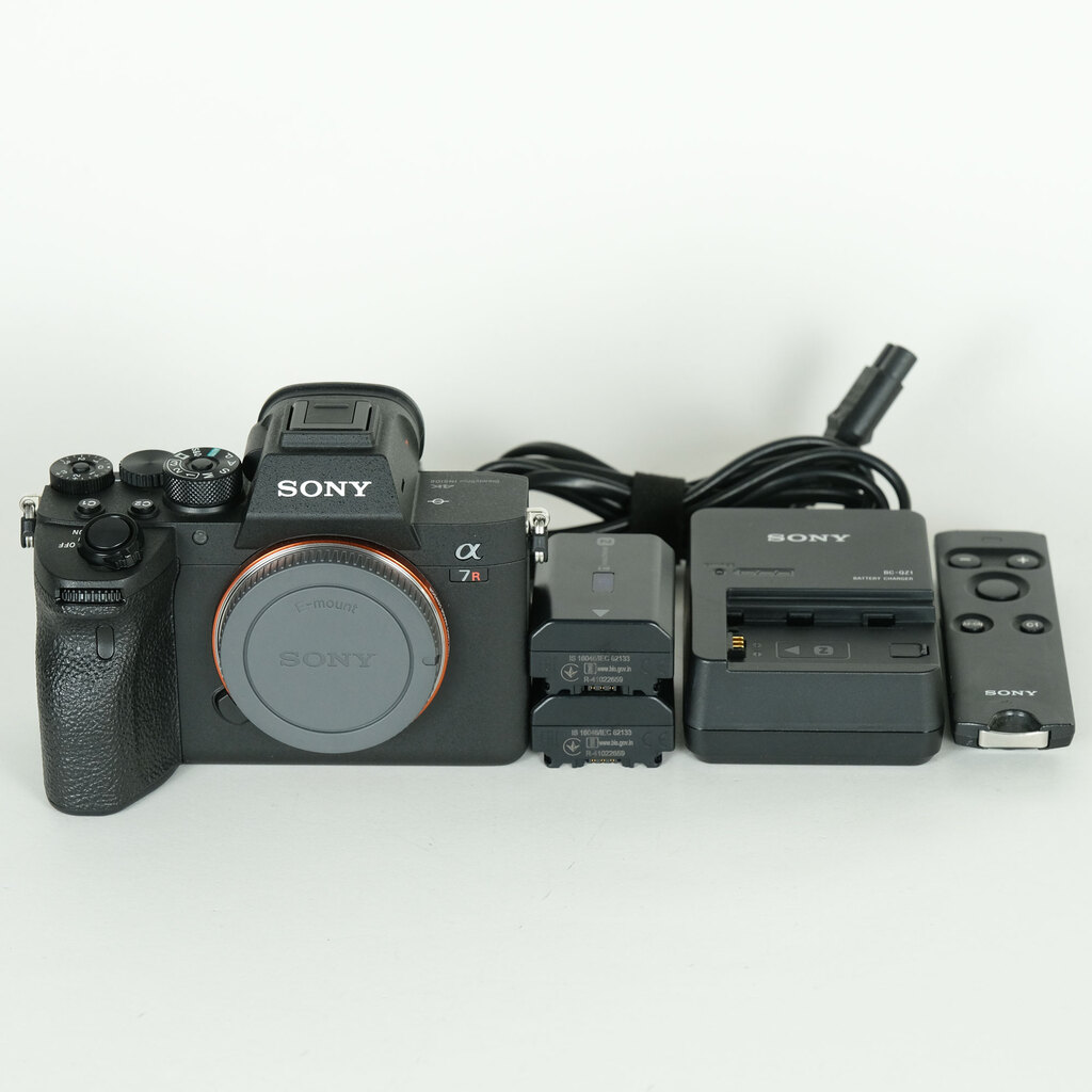 SONY α7R IV(ILCE-7RM4) SONY α7R IV(ILCE-7RM4)