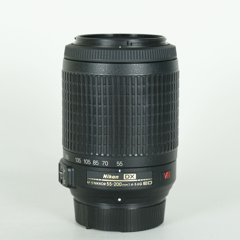 AF-S DX VR Zoom-Nikkor 55-200mm f/4-5.6G IF-ED 中古価格比較 - 価格.com