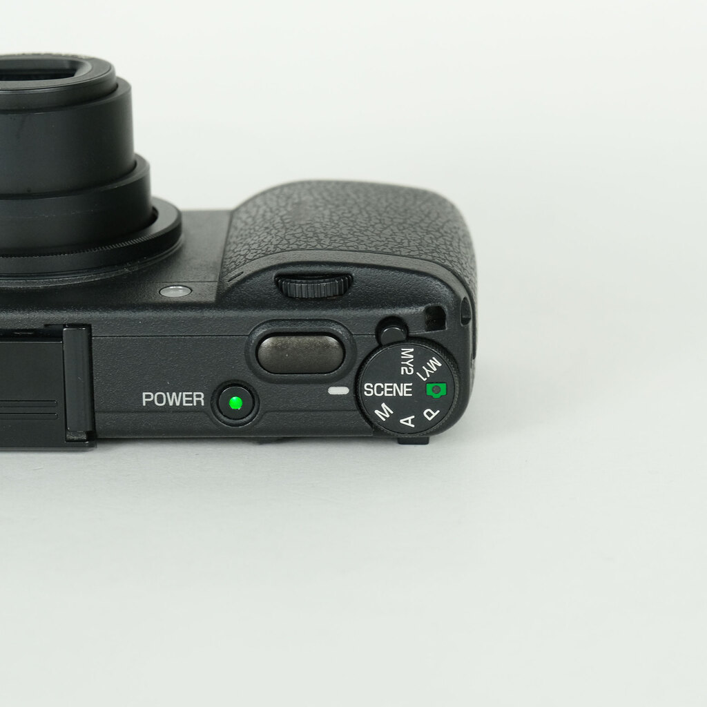 RICOH GR DIGITAL II