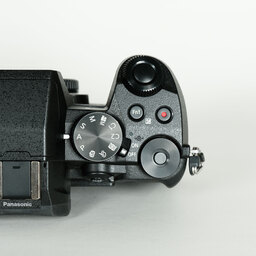 Panasonic LUMIX DMC-G8