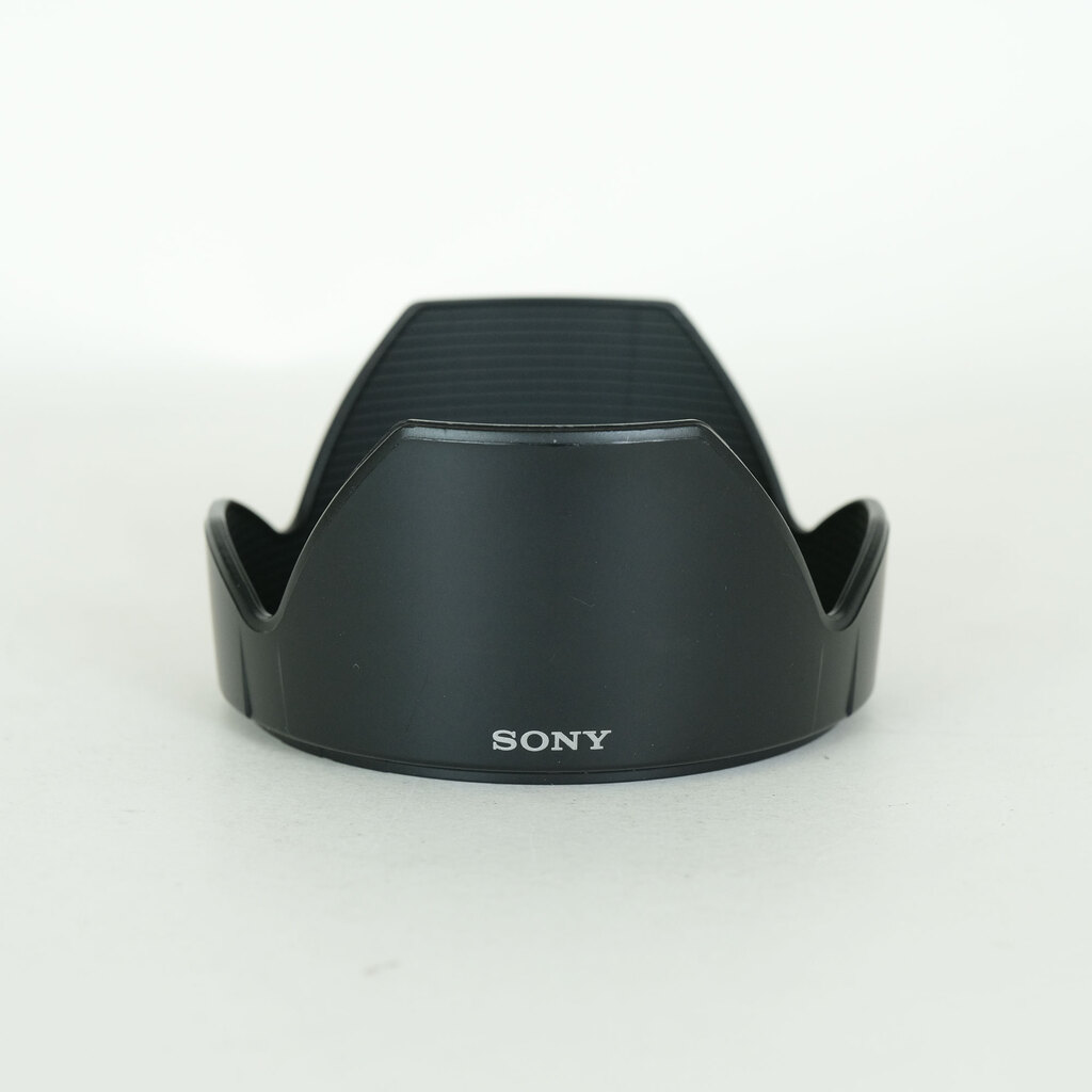 SONY E18-200mm F3.5-6.3 OSS LE SEL18200LE