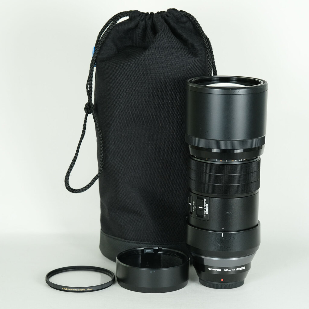 OLYMPUS M.ZUIKO DIGITAL ED 300mm F4.0 IS PRO